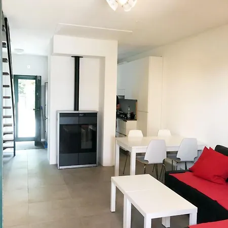 Apartamento Casa 810 *